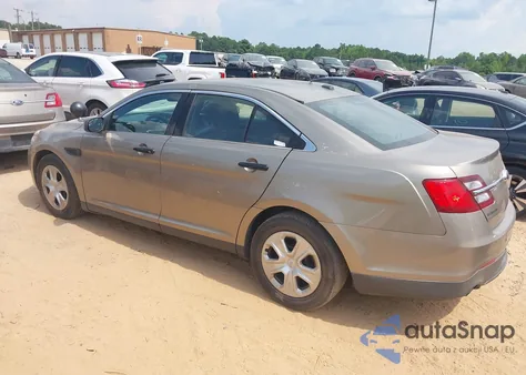 2015 Ford Police Interceptor z USA, uszkodzony, nr VIN 1FAHP2MK2FG135699